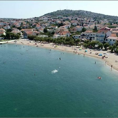 Beach Apartment Kate With Sea View, Balcony And Parking, Murter, Dalmatia Extérieur photo